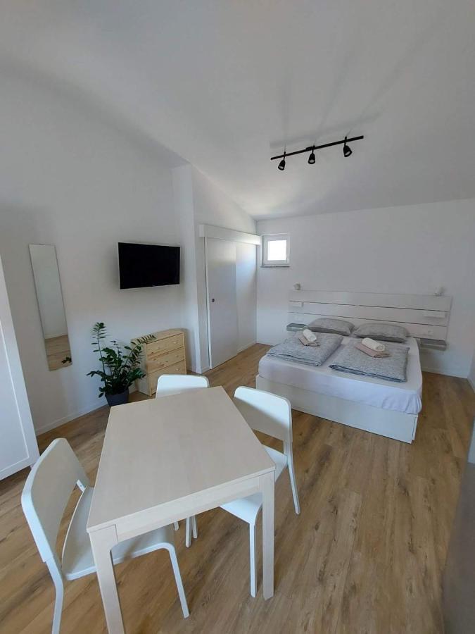 Ferienwohnung Climber Starigrad Paklenica Exterior foto
